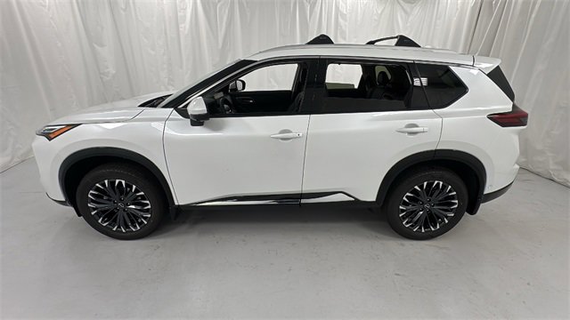 New 2026 Nissan Rogue Platinum w/ Platinum Premium Package image 6