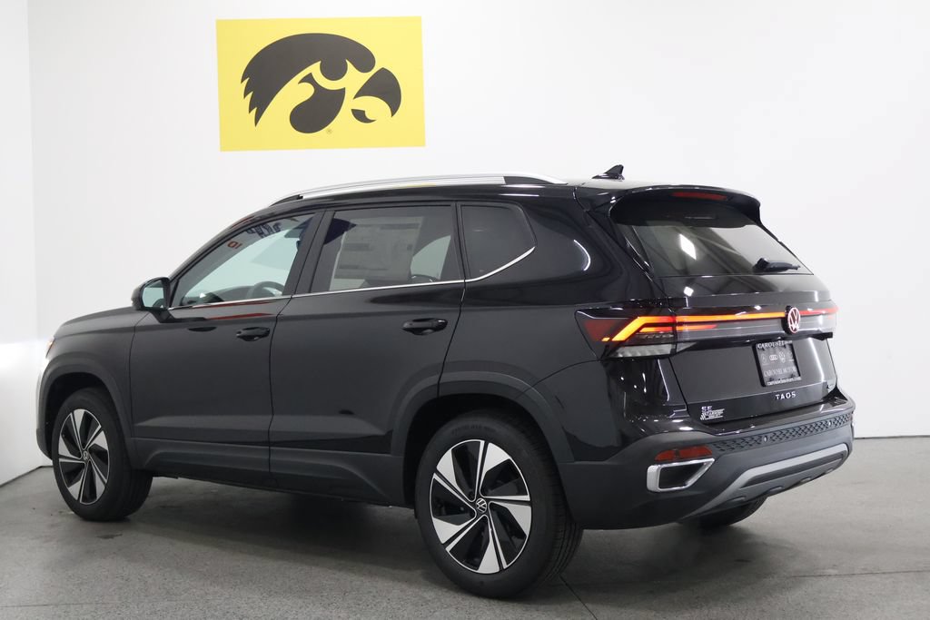 New 2026 Volkswagen Taos SE AWD/4WD image 9