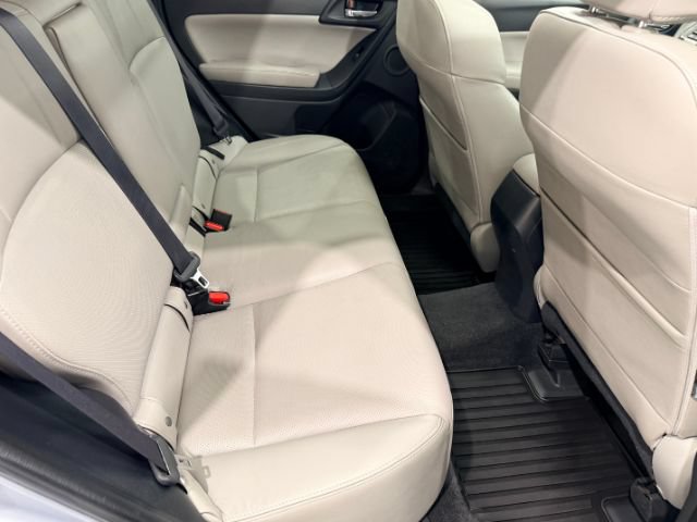 Used 2016 Subaru Forester 2.5i Touring w/ Eyesight & Navigation System AWD/4WD image 33