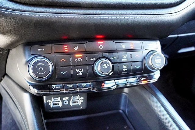 Used 2022 Dodge Durango GT RWD image 39
