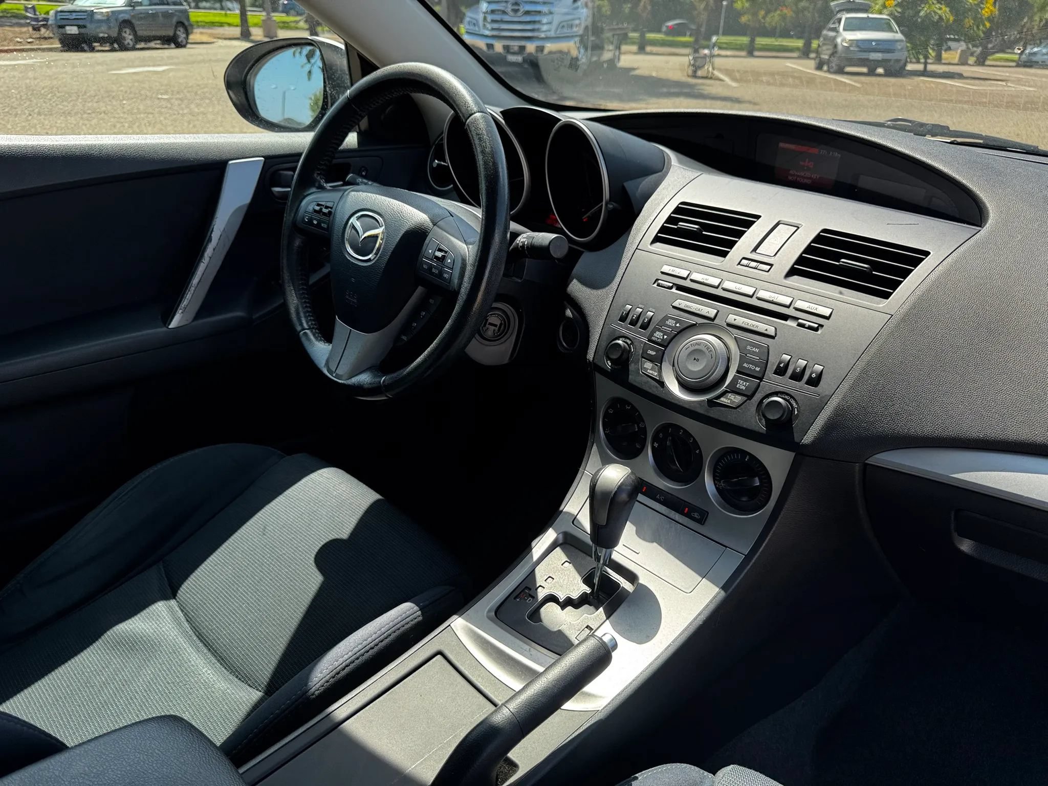 Used 2011 MAZDA MAZDA3 s Sport w/ Tech Pkg FWD image 20