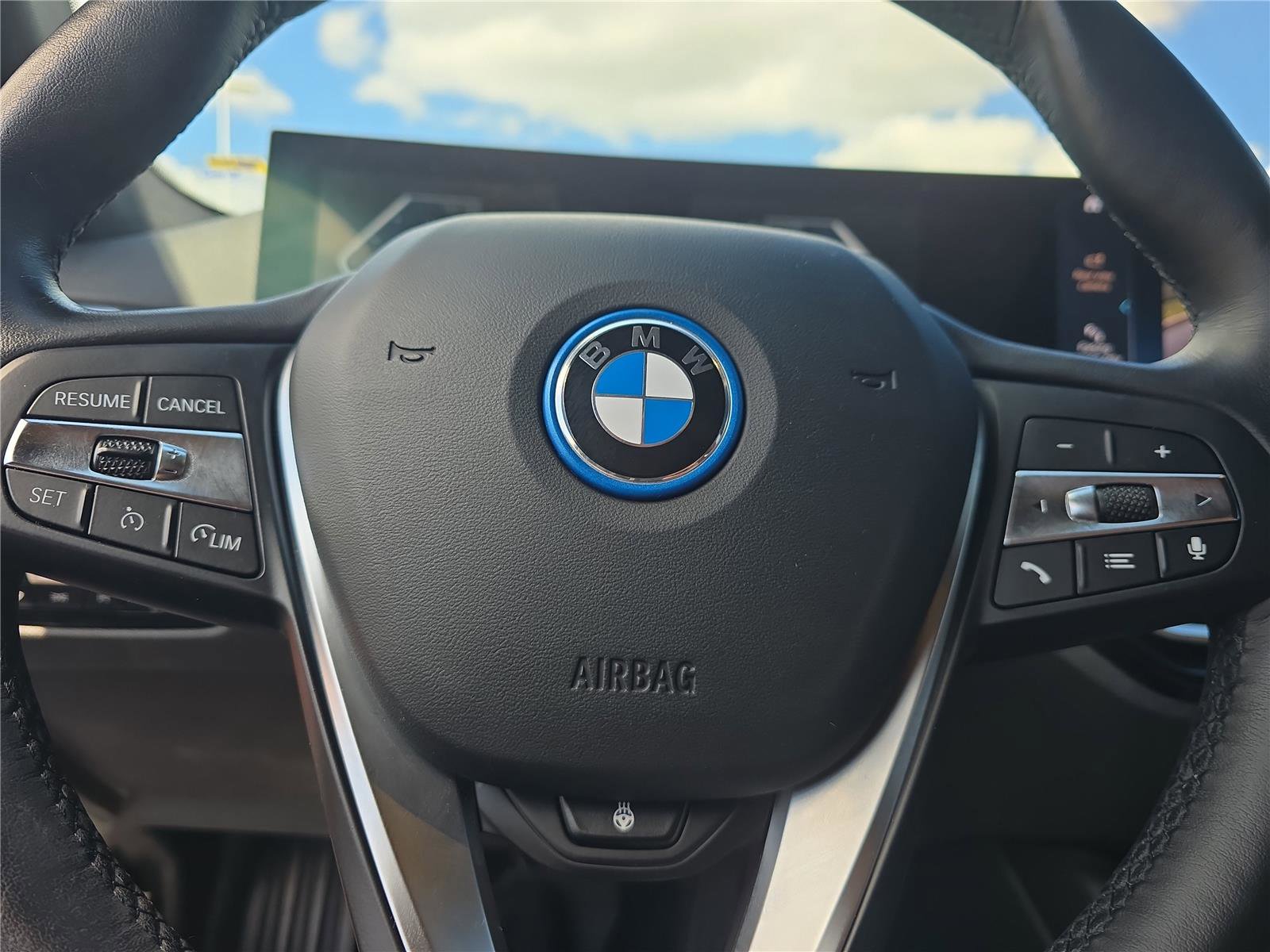 Certified 2023 BMW i4 eDrive35 w/ Premium Package image 22