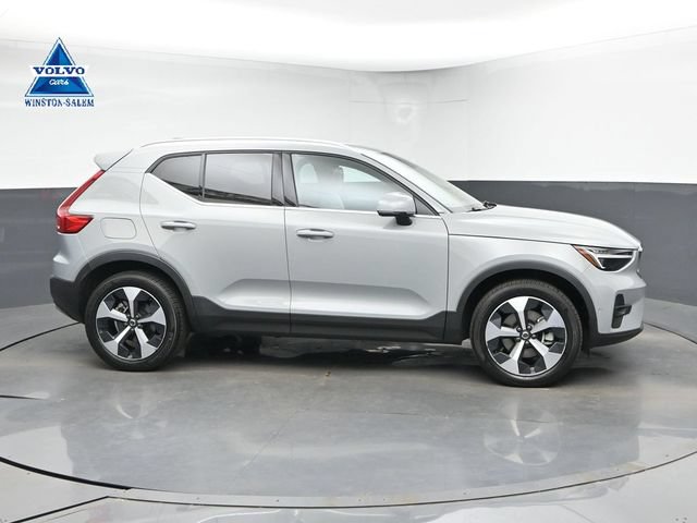 Used 2024 Volvo XC40 B5 Plus w/ Protection Package Premier