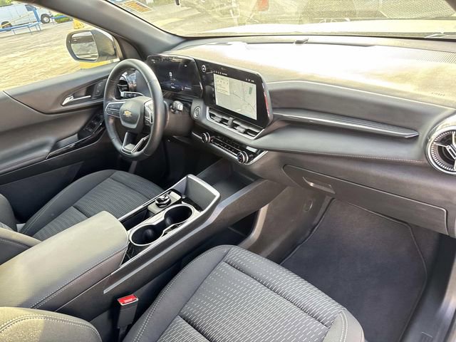 Used 2026 Chevrolet Equinox LT FWD image 30
