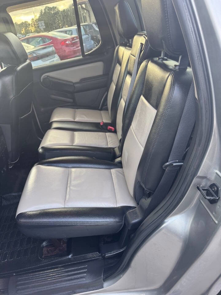 Used 2008 Ford Explorer Sport Trac Limited AWD/4WD image 17