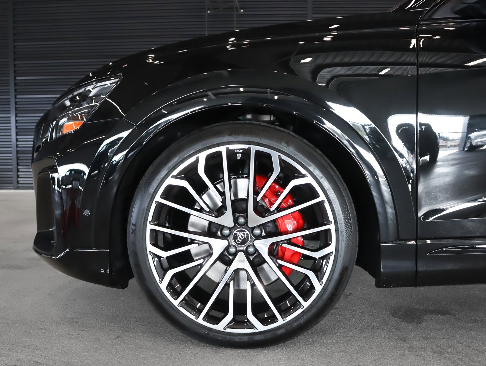 New 2026 Audi SQ8 Premium Plus image 5