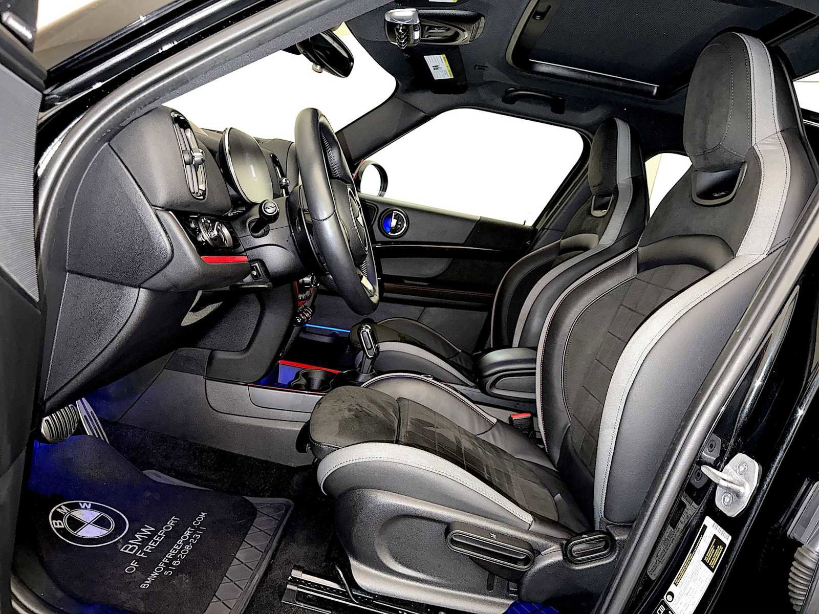 Used 2024 MINI Cooper Countryman John Cooper Works image 9