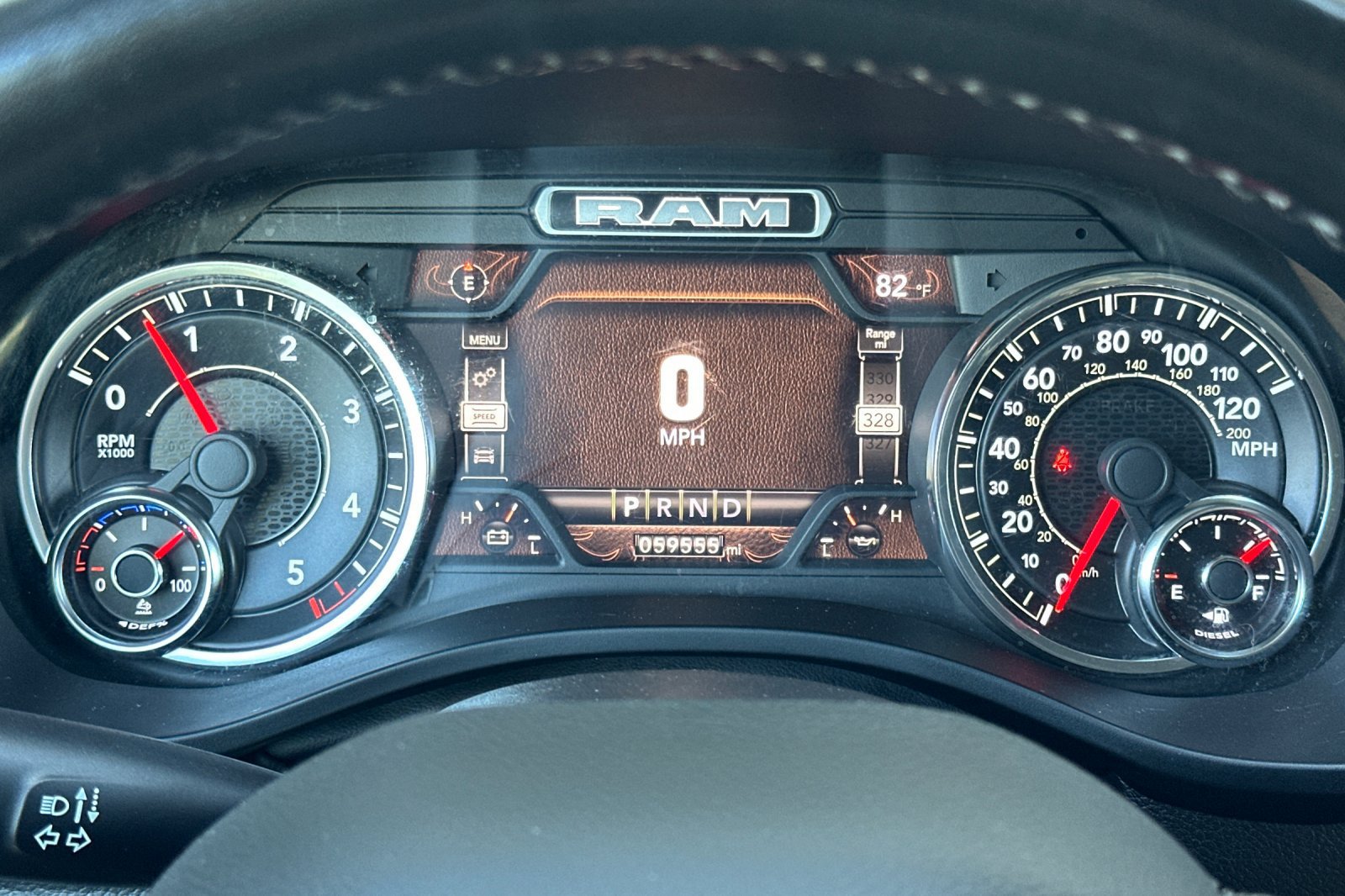 Used 2022 RAM 1500 Laramie AWD/4WD image 23