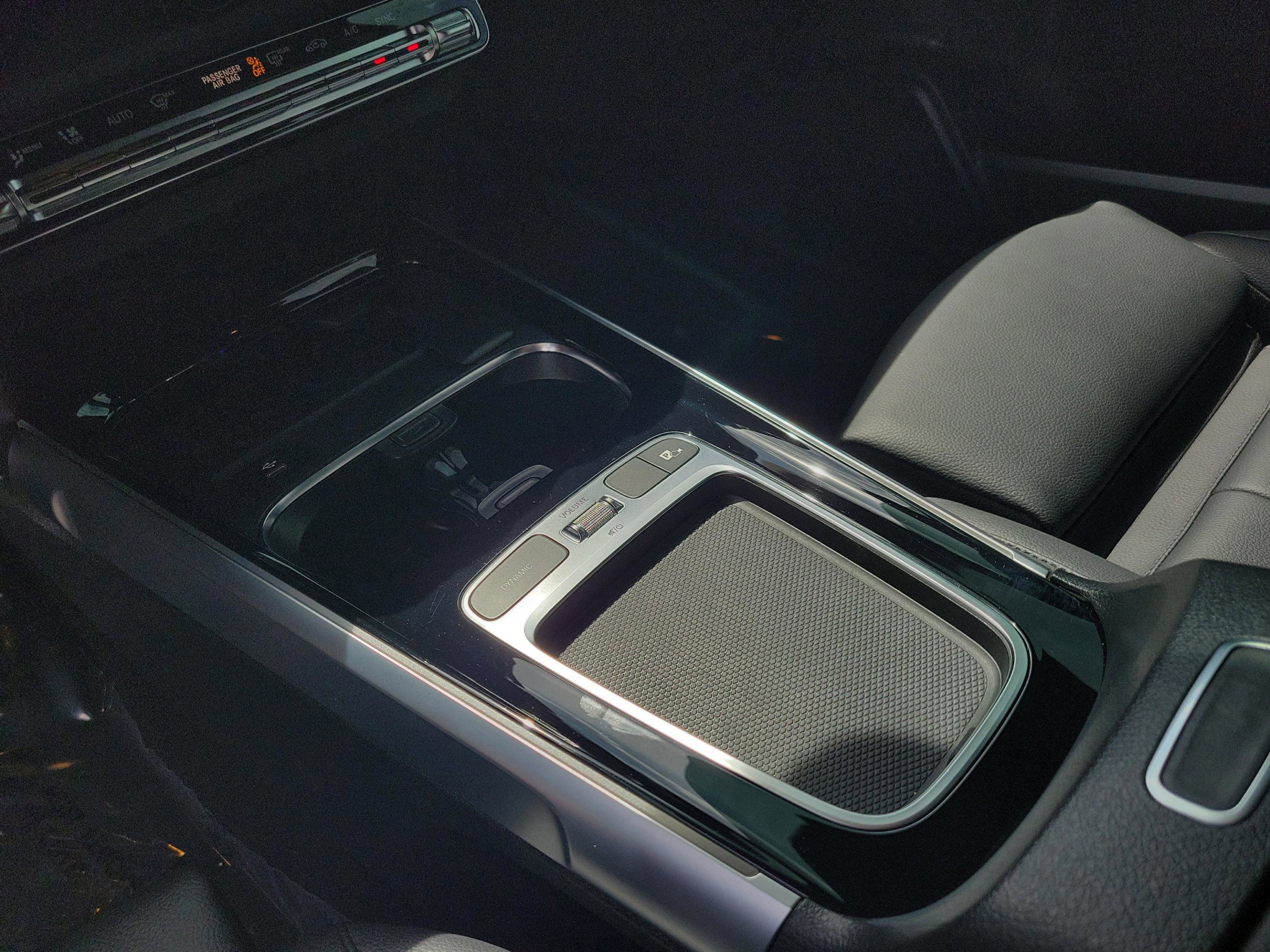 Certified 2024 Mercedes-Benz GLB 250 image 21