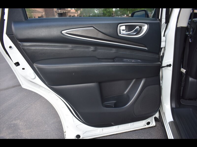 Used 2017 INFINITI QX60 FWD w/ Premium Plus Package image 22