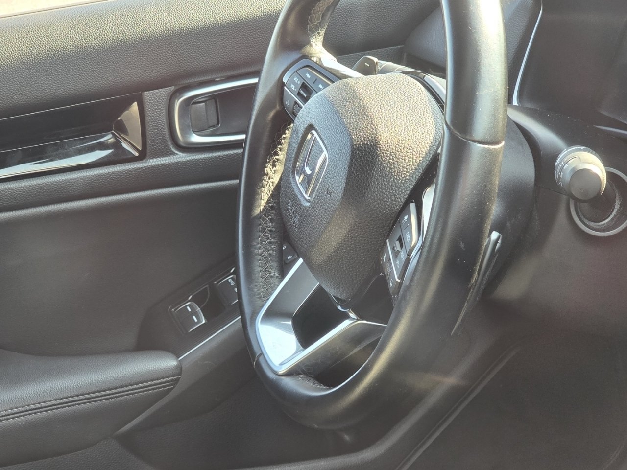 Used 2022 Honda Civic Sport Touring image 15