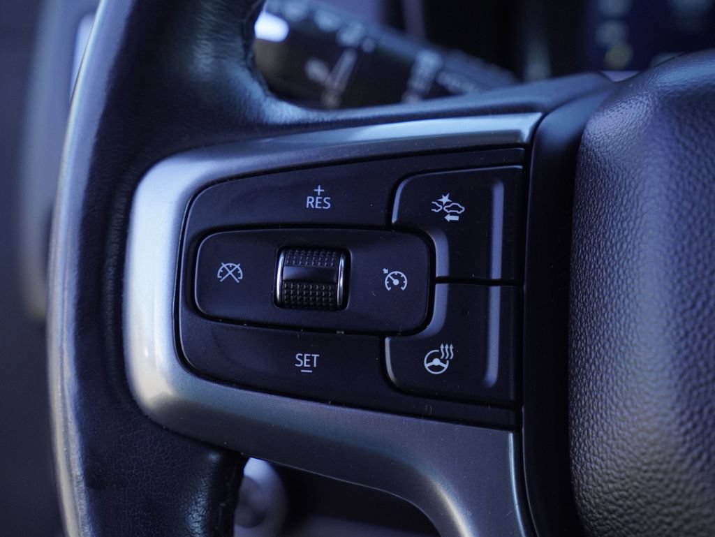 Used 2022 Chevrolet Tahoe Premier AWD/4WD image 16