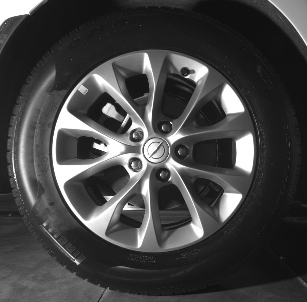 Used 2026 Chrysler Pacifica Limited FWD image 12