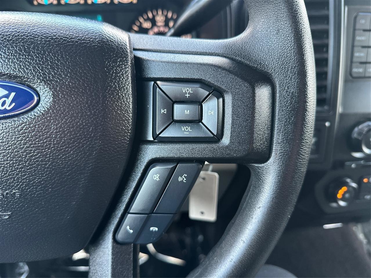 Used 2017 Ford F150 XL w/ XL Power Equipment Group AWD/4WD image 32