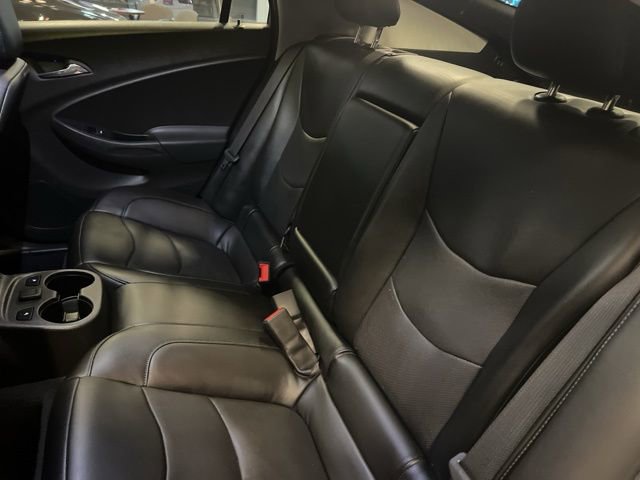 Used 2018 Chevrolet Volt Premier FWD image 24