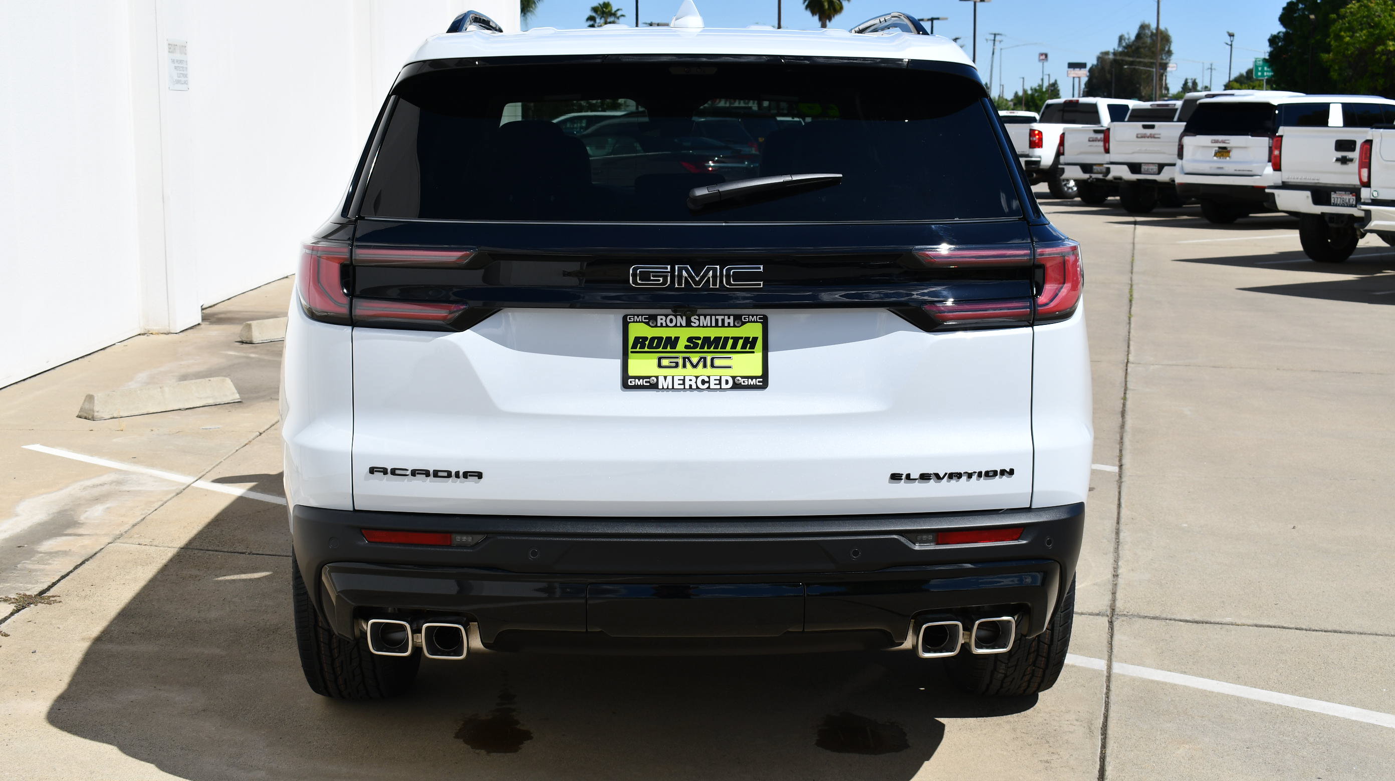 New 2026 GMC Acadia Elevation w/ Super Cruise Package FWD image 7