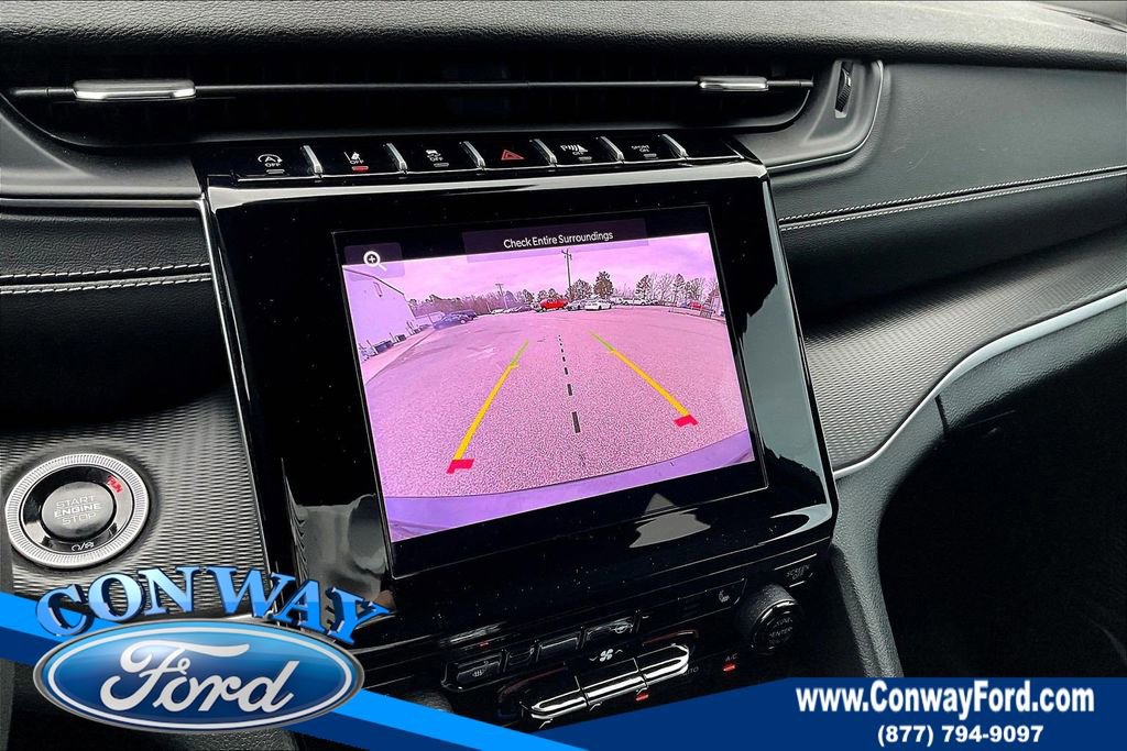 Used 2025 Jeep Grand Cherokee L Laredo w/ Luxury Tech Group I image 16