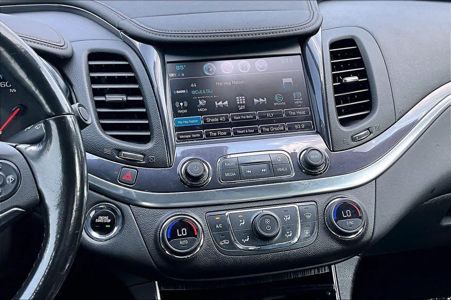 Used 2018 Chevrolet Impala LT w/ LT Leather Package FWD image 7
