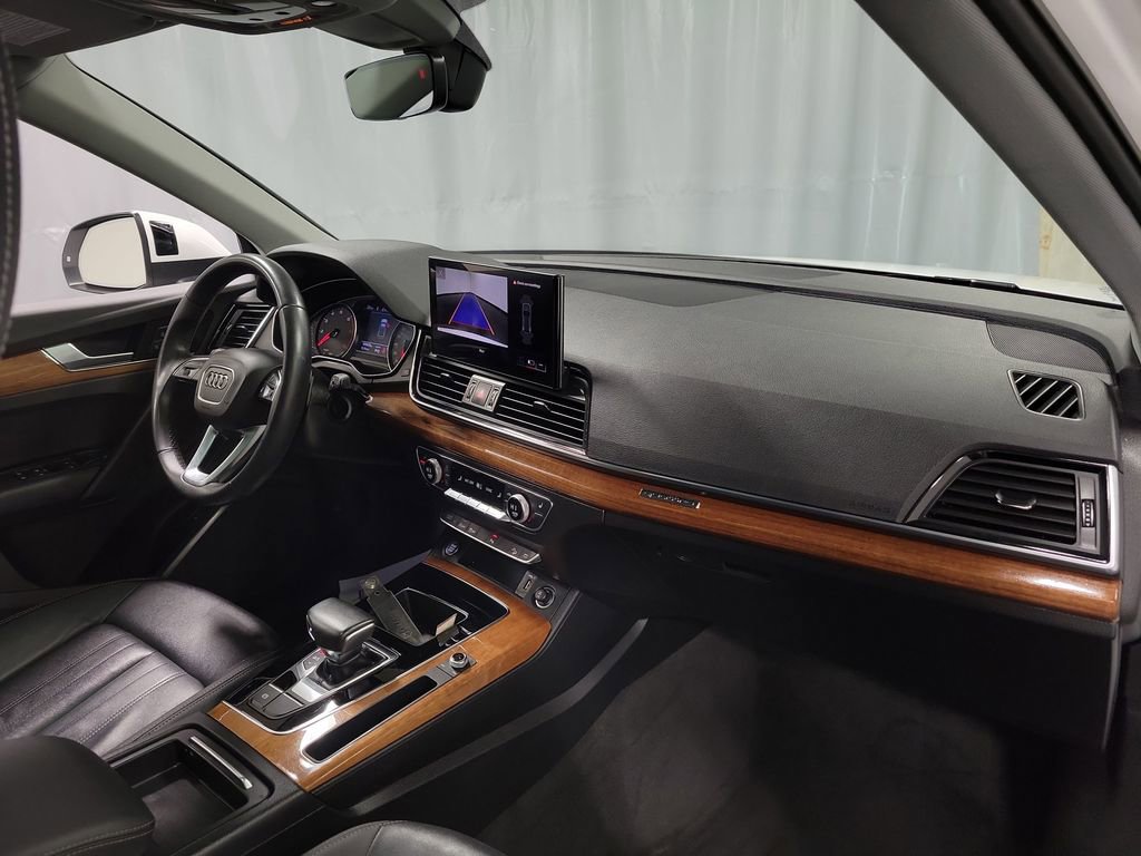 Used 2021 Audi Q5 2.0T Premium w/ Convenience Package image 29