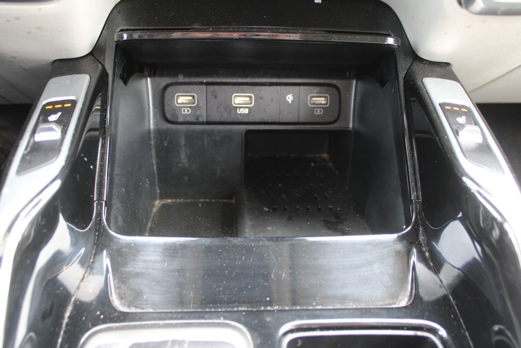Certified 2023 Kia Sorento SX AWD/4WD image 39