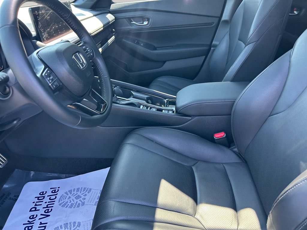 Certified 2025 Honda Accord Sport image 9