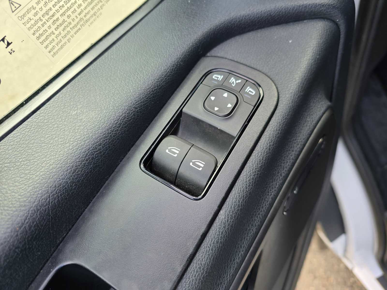 Used 2024 Mercedes-Benz Sprinter 2500 image 21
