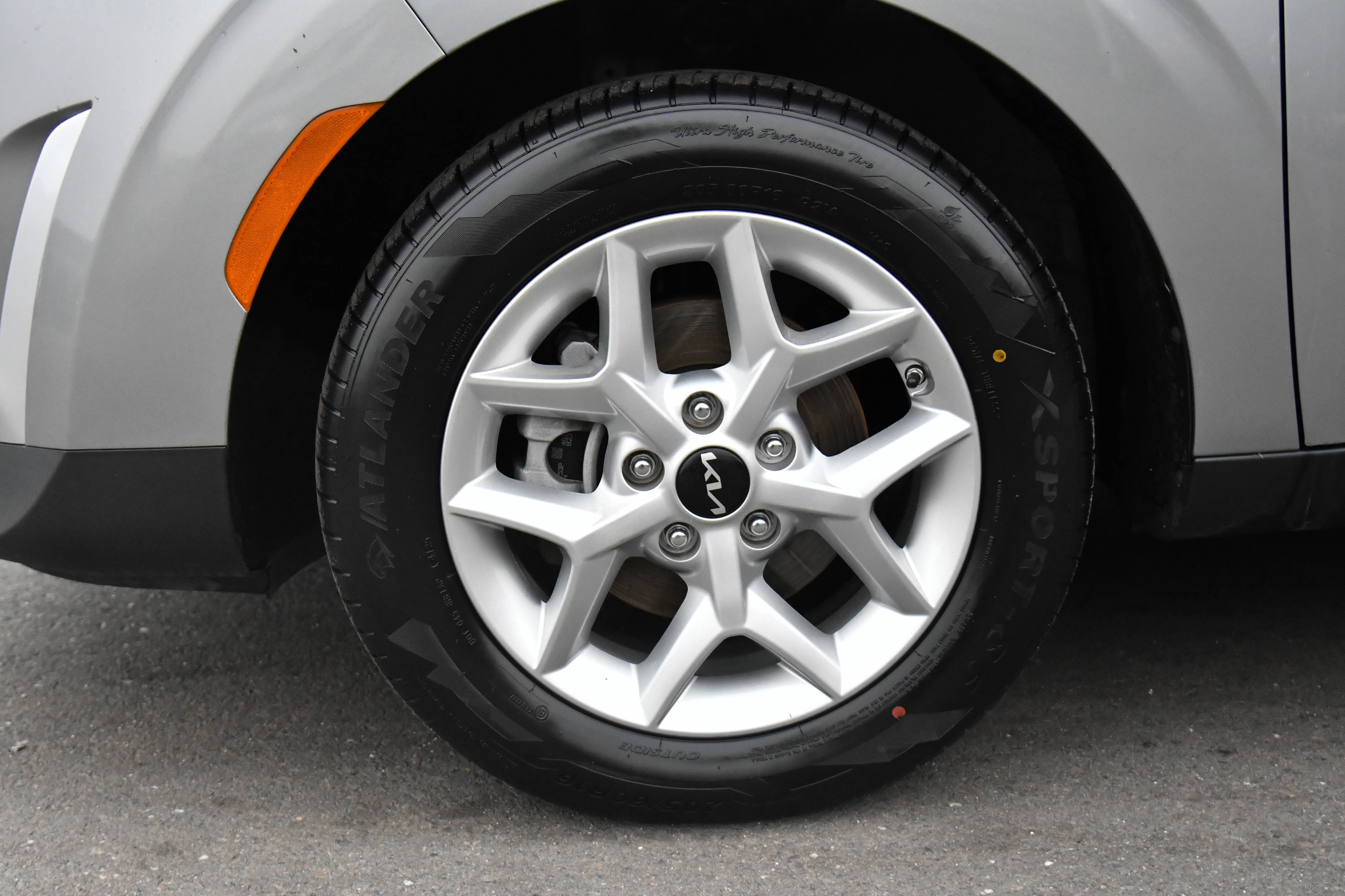 Used 2024 Kia Soul LX w/ Option Group 015 image 12