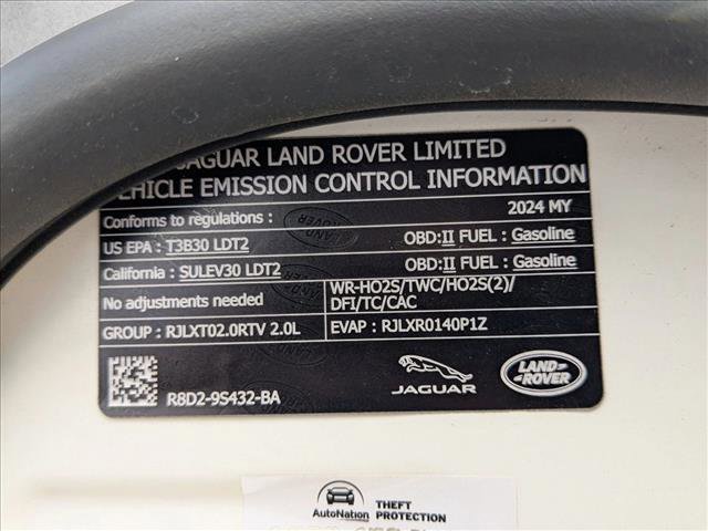 Used 2024 Land Rover Range Rover Evoque Dynamic SE image 25