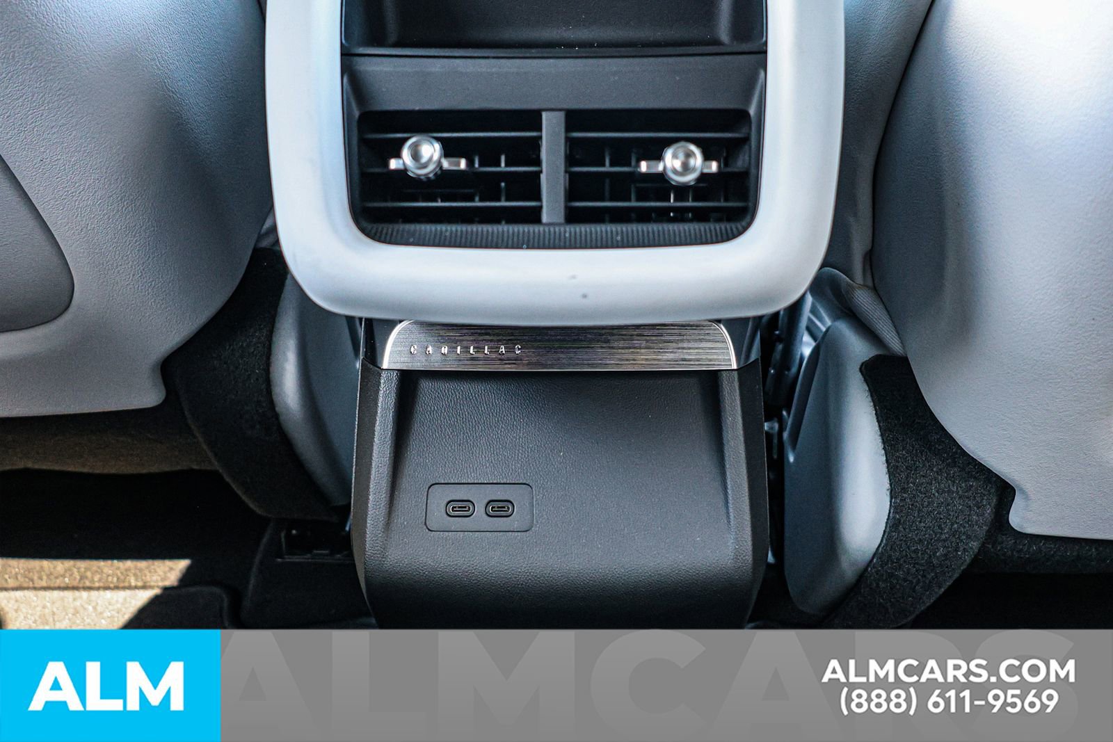 Used 2025 Cadillac Lyriq Luxury image 50