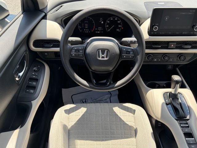 Certified 2025 Honda HR-V LX image 34