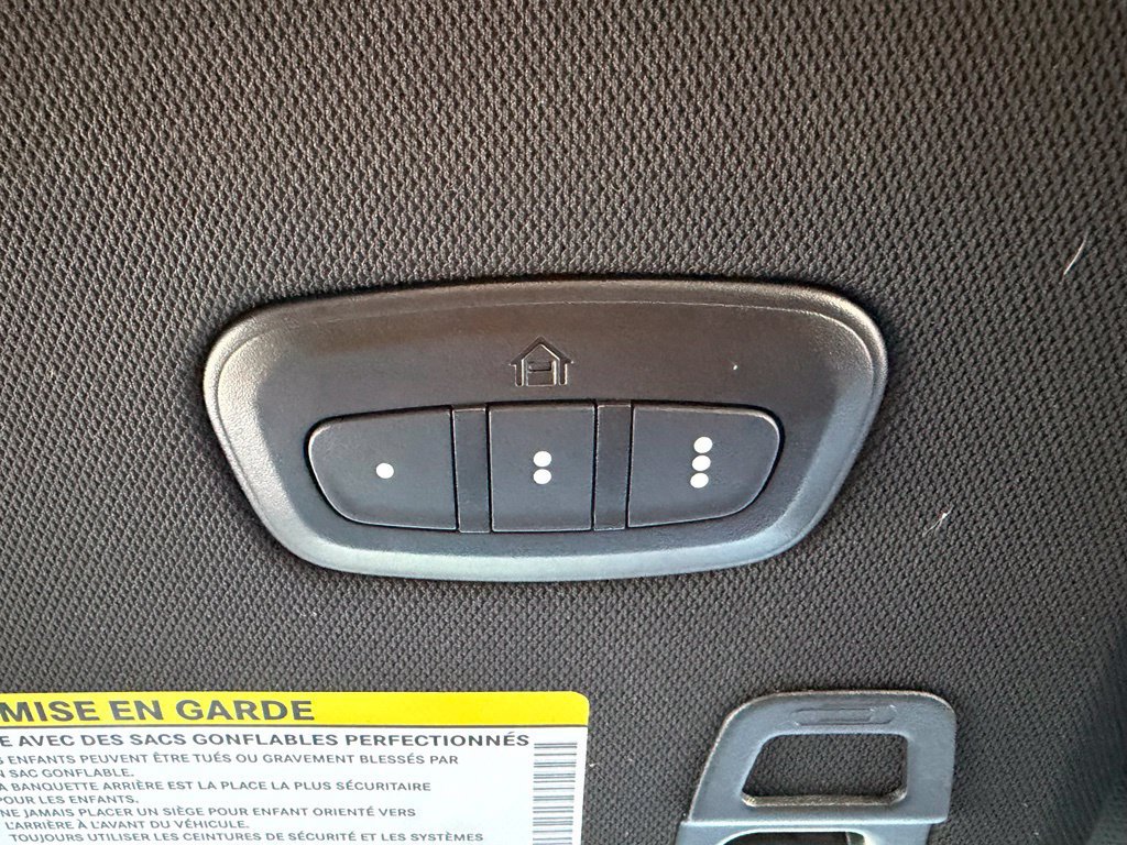 Used 2024 Jeep Grand Cherokee L Limited w/ Black Appearance Package AWD/4WD image 47