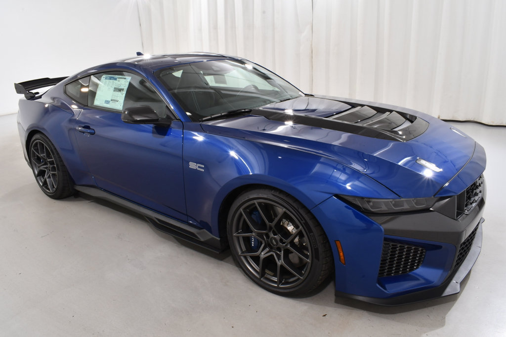 New 2026 Ford Mustang Dark Horse SC w/ Carbon Fiber Exterior Package RWD image 5