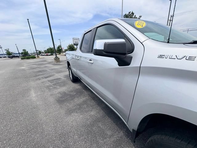 Used 2019 Chevrolet Silverado 1500 LT w/ All-Star Edition AWD/4WD image 10