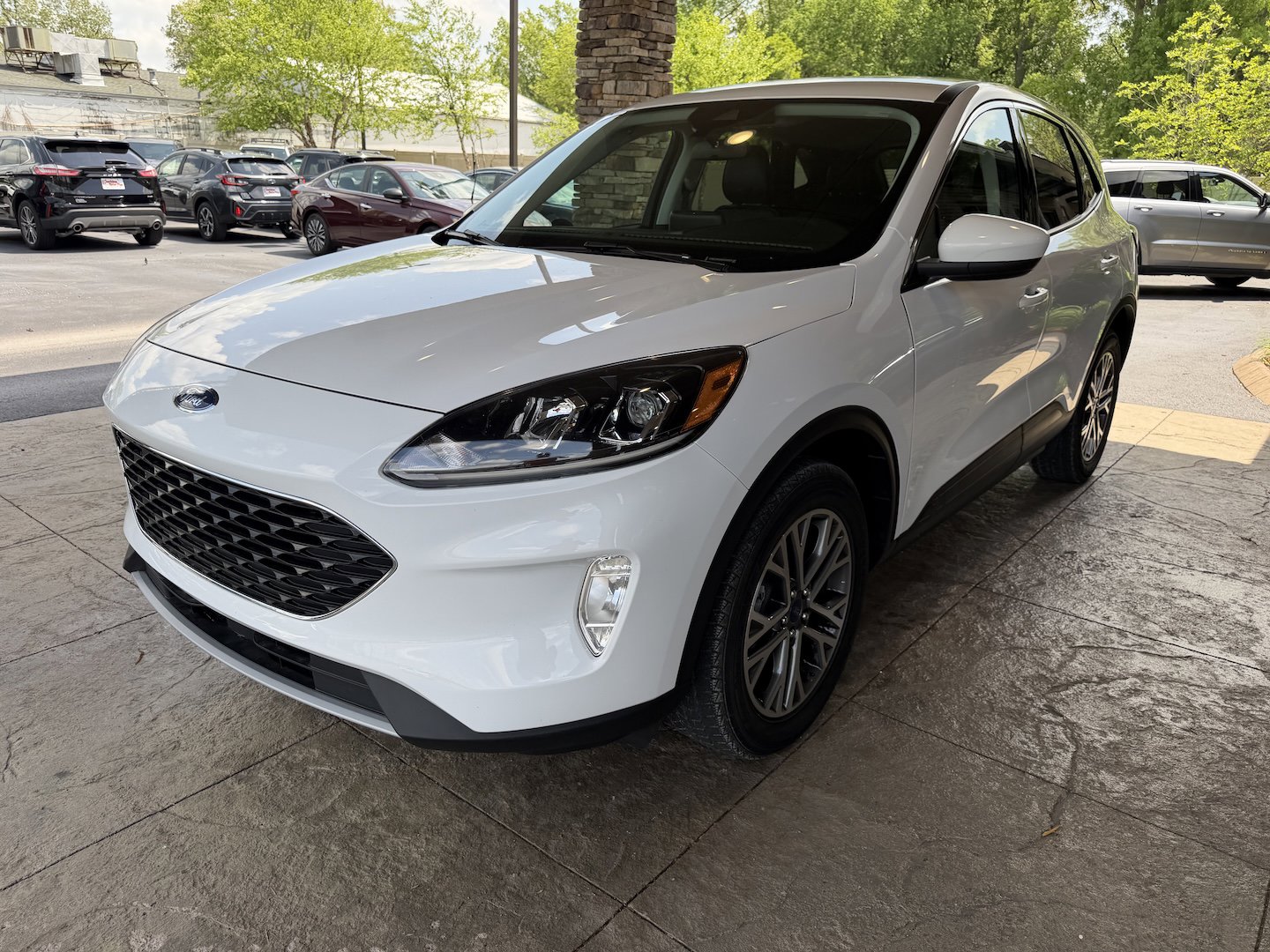 Used 2022 Ford Escape SEL AWD/4WD image 38