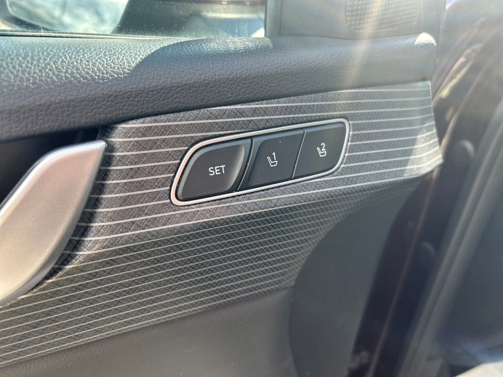 Used 2023 Hyundai Palisade Limited image 11