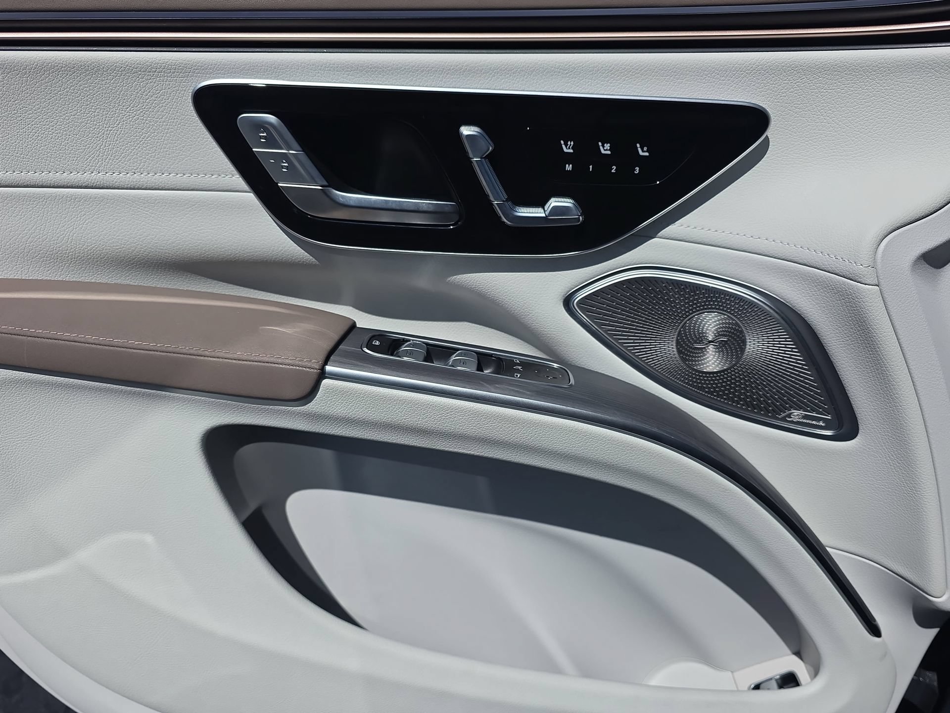 Certified 2023 Mercedes-Benz EQS 580 4MATIC SUV image 26