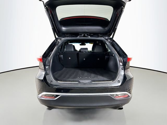 Used 2021 Toyota Venza XLE image 26