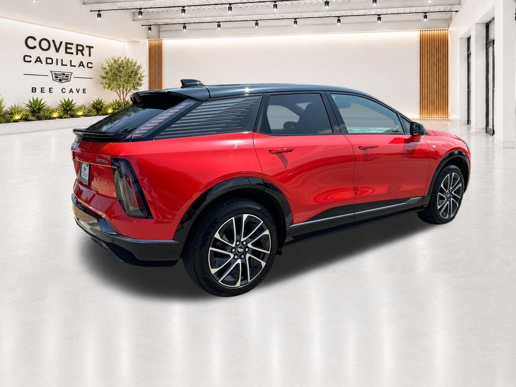 Certified 2025 Cadillac Optiq Sport 1 AWD/4WD image 10