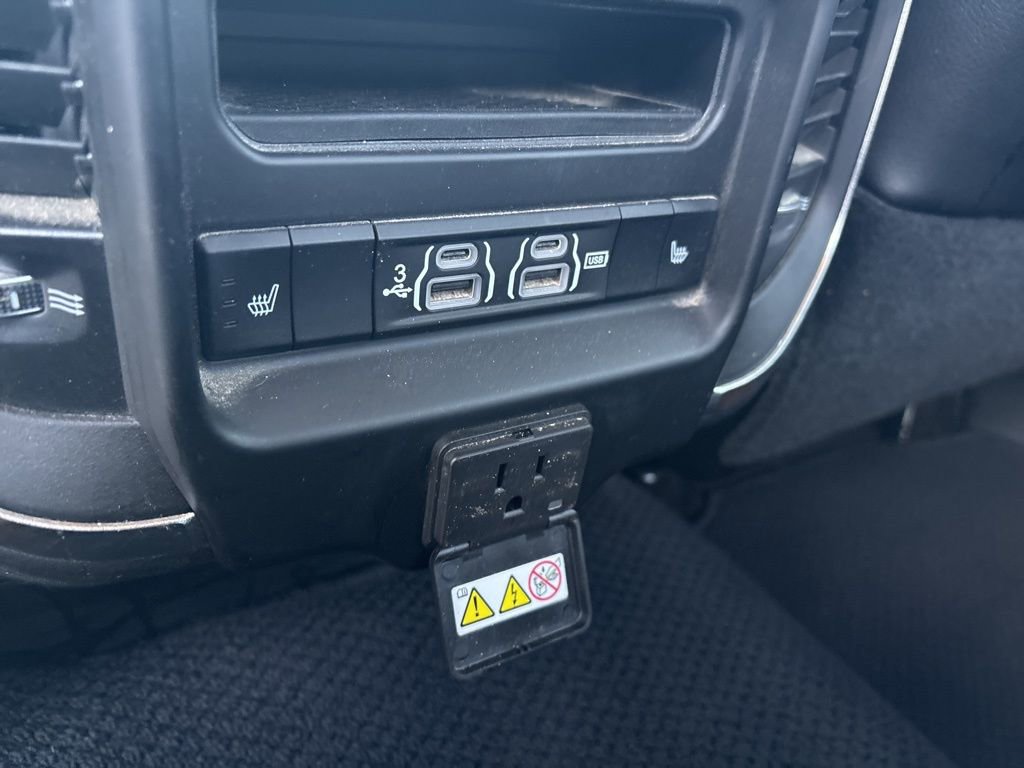 Used 2019 RAM 2500 Laramie image 19