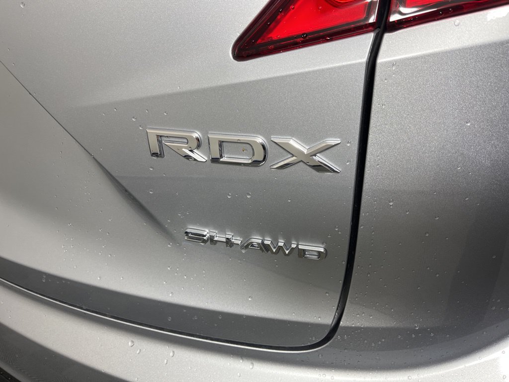 New 2026 Acura RDX SH-AWD image 5