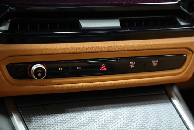 Used 2025 BMW M340i image 23