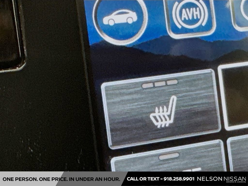 Used 2025 Subaru Forester Premium image 19