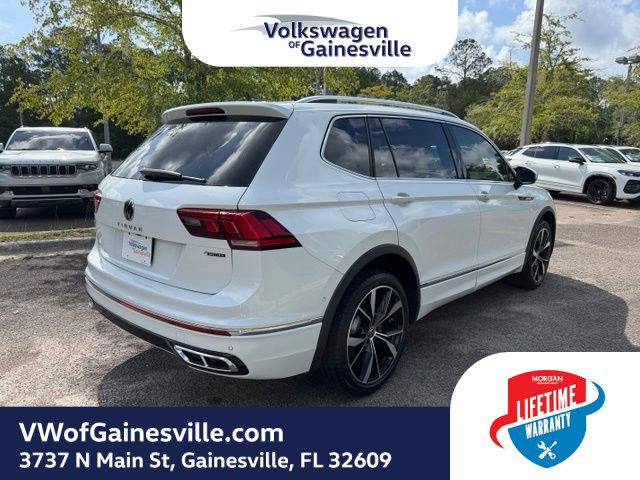 Certified 2024 Volkswagen Tiguan SEL R-Line AWD/4WD image 6