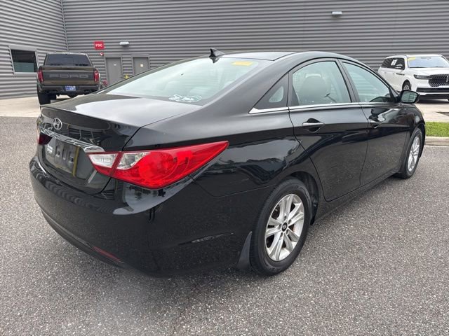 Used 2013 Hyundai Sonata GLS w/ Popular Equipment Pkg image 3