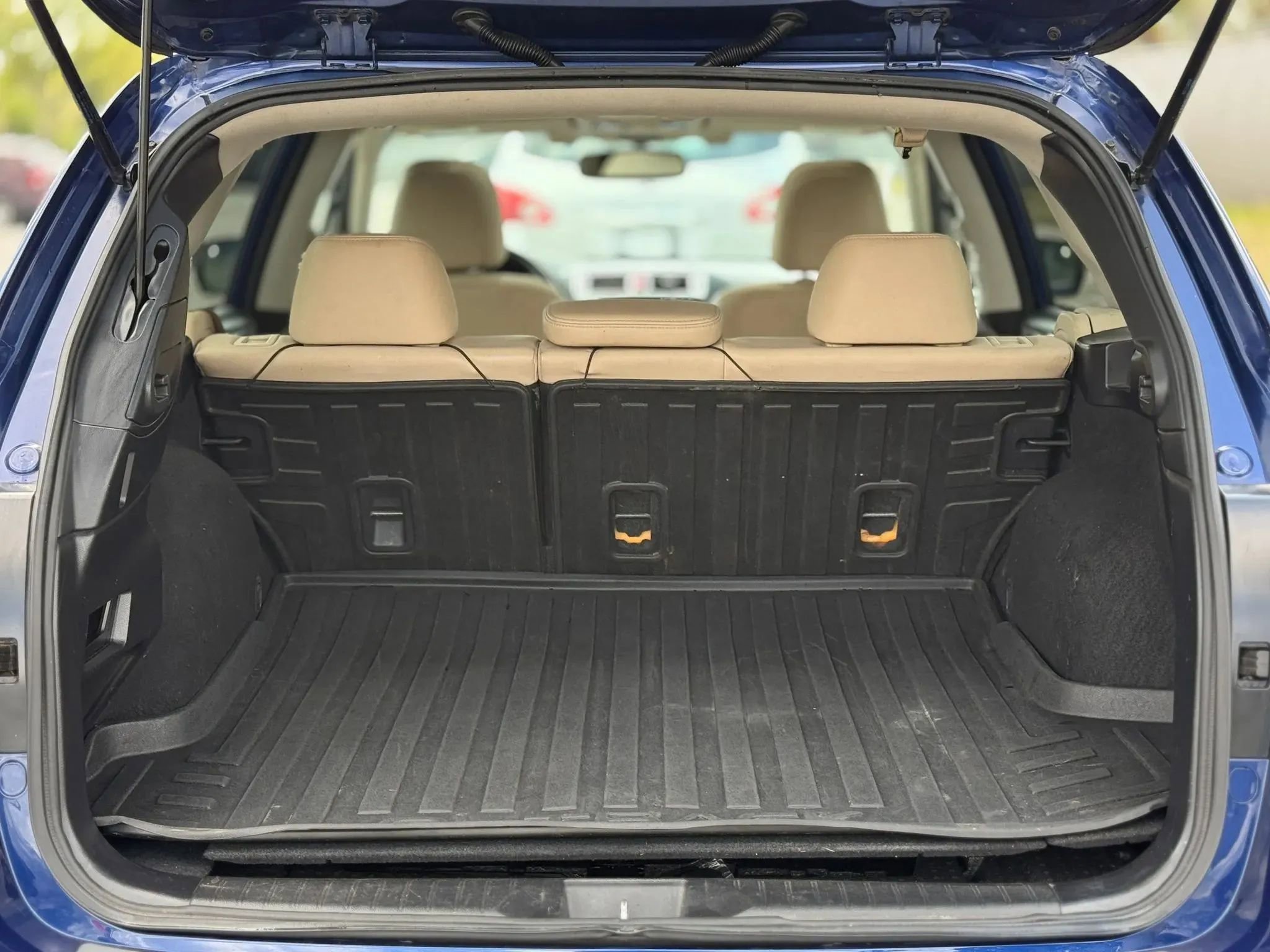 Used 2015 Subaru Outback 3.6R Limited AWD/4WD image 28