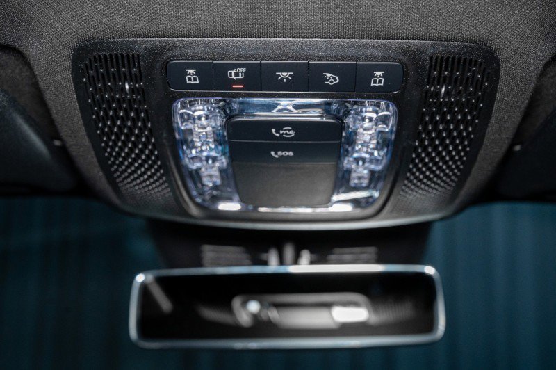 New 2025 Mercedes-Benz GLB 250 image 23