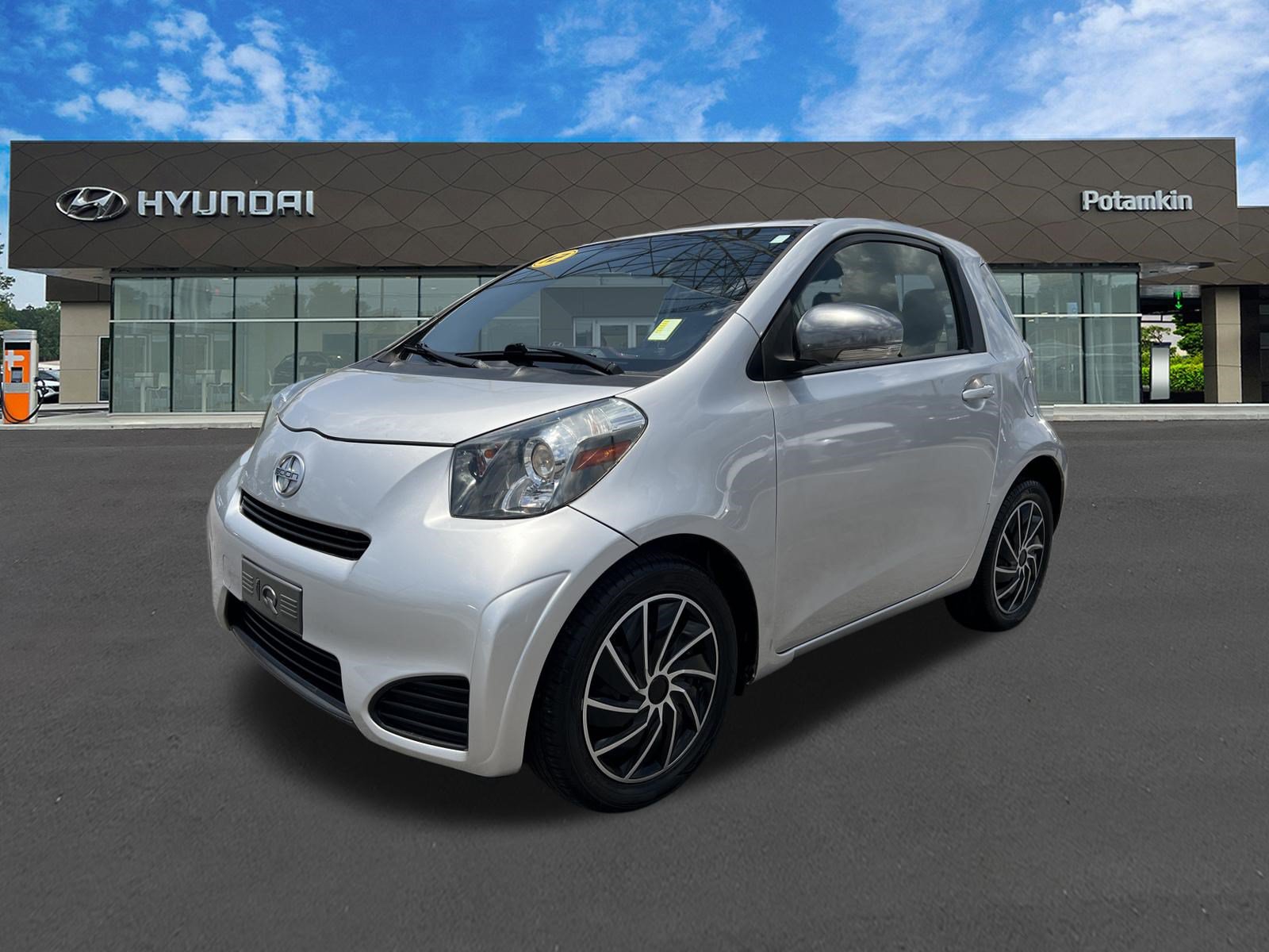 Used 2012 Scion iQ w/ Rear Speaker Pkg