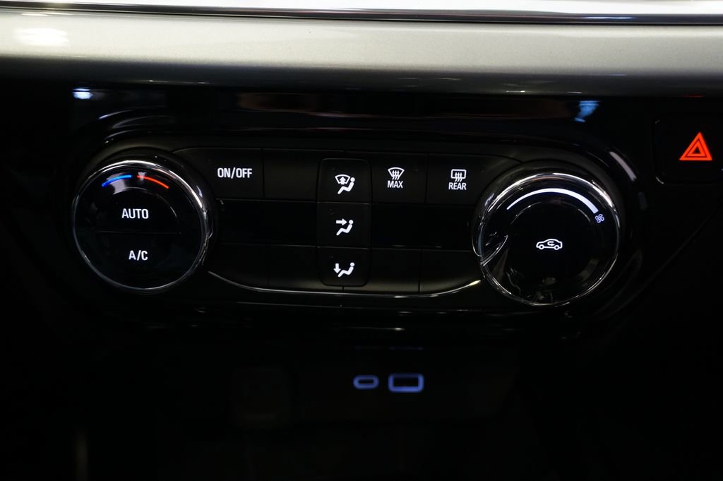 New 2026 Chevrolet Trax LT image 15