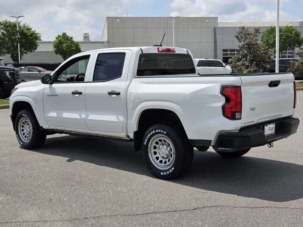 Used 2023 Chevrolet Colorado W/T image 3
