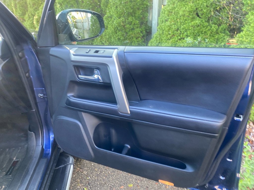 Used 2017 Toyota 4Runner SR5 Premium AWD/4WD image 26